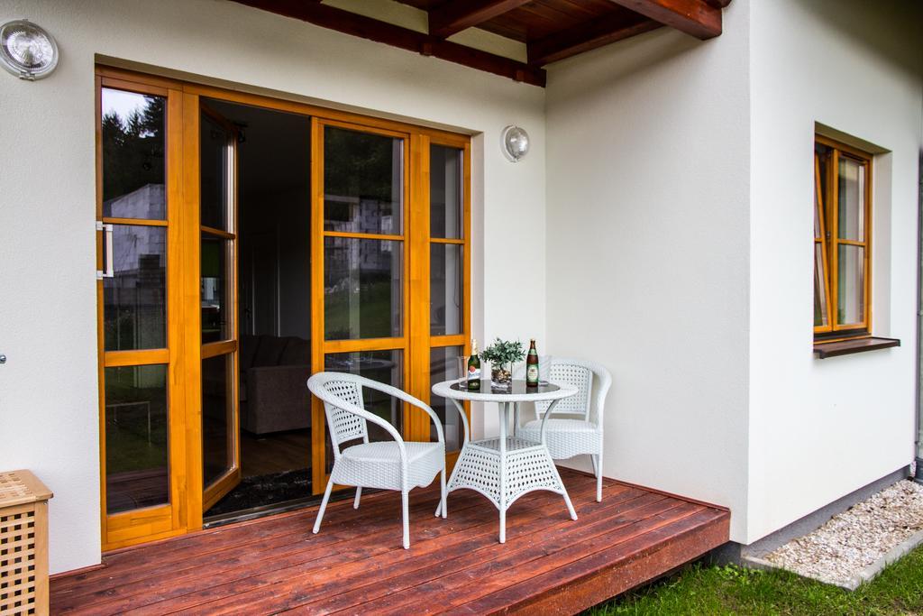 "Rodzinny Apartament Pod Sniezka" Na Osiedlu "Apartamenty Pod Sniezka" كارباش الغرفة الصورة